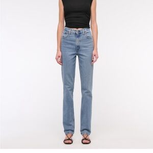 Abercrombie ultra high rise 90’s straight jeans 27R